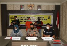 Visit news & streaming batamtv.com -Tersangka Pembunuhan Lahan Parkir Pasar Tos 3000 diamankan