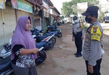 Operasi Yustisi Pantau Prokes Pusat Keramaian di Batuampar