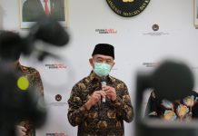 Menko PMK Dorong PT dan SMK Terlibat Pengembangan Mobil Listrik