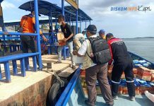 Pemrop Kepri Salurkan Bantuan Untuk Korban Kebakaran Pulau Buluh