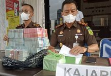 read news – Kasi Pidsus Kejari Bintan : “Meski Dana Dikembalikan, Namun Proses Hukum Dugaan Korupsi Dana Insentif Nakes Covid-19 14 Puskesmas Tetap Jalan”