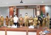 read news – Sekda Lepas 6 PNS Pemko Batam Pensiun