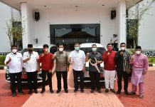 read news – Gubernur Ansar Serahkan Bantuan 4 Kendaraan Operasional 3 Yayasan di Tanjungpinang