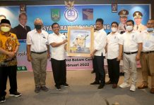 read news – Gapensi Nobatkan Rudi Bapak Pembangunan Infrastuktur
