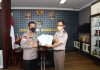 read news – Kapolresta Terima Sertifikat Asli Hak Pakai Aset Polresta Barelang