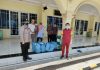 read news – Polresta Barelang Bagikan Paket Makanan Kepada Masyarakat Terdampak Covid-19