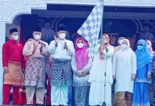 read news- Wagub Marlin Lepas Pawai Ta’ruf MTQ VII Tingkat Kabupaten Anambas