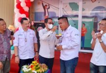 read news – Wawako Amsakar Hadiri HUT ke-2 AlurNews