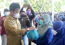 read news – BAZNAS Berbagi Kepada Keluarga Satpol PP dan Petugas Kebersihan Kota Batam