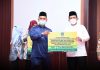 read news – Gubernur Ansar Serahkan Bantuan Hibah Rumah Ibadah se-Kota Batam