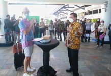 read news – Gubernur Ansar Sambut Wisman Perdana di Bintan Dengan Skema Travel Bubble