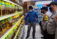 read news – Polsek Batam Kota Pantau Minyak Goreng Dan Sembako Awal Ramadhan