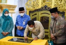 read news – Gubernur Ansar Resmikan Pulau Penyengat Sebagai Pulau Digital