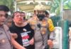 read news – Ade Armando Babak Belur Dihajar Massa