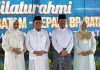 read news – Gubernur Berlebaran di Rumah Wagub