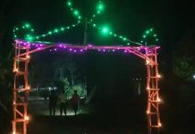 read news – Jelang Hari Raya Idul Fitri 1443 H, Warga Desa Toapaya Hiasi Jalan Dengan Lampu