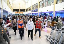 read news – Gubernur Minta Maskapai Tambah Penerbangan