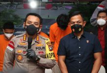 read news – 4 Tersangka Perampokan Diamankan