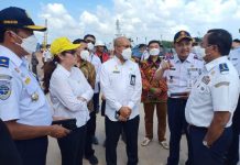 read news – Cen Sui Lan dan Budi Setiyadi Launching KMP Bahtera Nusantara 03