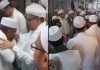 read news – Lantunan Sholawat Iringi Kepulangan HRS