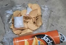 read news – Satu Ons lebih Sabu-sabu dalam Kiriman Paket Terendus K9