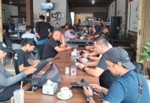 read news – Kapolsek Bengkong Mardalis Jalin Silaturahmi dengan Awak Media