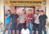 read news – Maling Perhiasan yang Nekat Jebol Atap Dibekuk saat Hendak Kabur