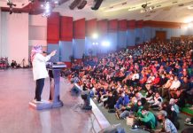 read news – Marlin Janjikan Wadah Kreatif untuk Kaum Milenial Berekspresi. Wagub Kepri, Marlin Agustina Rudi saat bersua dengan anak muda kaum milenial Kamis (12/10/2022) (F: munammad amin-batamtv.com)