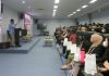 read news – Walikota Batam HM Rudi Motivasi Peserta Workshop Forum Anak Rantau Politeknik Negeri Batam Walikota Batam, HM Rudi (di podium) saat memberikan masukan kepada peserta Workshop Forum Anak Rantau Politeknik Negeri Batam di Politeknik Negeri Batam, Sabtu (22/10/2022). (foto: abyaqsa ra - batamtv.com)