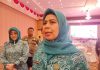 read news – Ini Syarat Gebrakan dalam Mencegah Stunting di Kepri Ketua TP-PKK Provinsi Kepulauan Riau, Dewi Kumalasari mengatakan sudah menyiapkan gebrakan untuk mengedalikan dan melakukan pencegahan stunting di Kepri, Senin (24/10/2022). (Foto : dwi susilo - batamtv.com)