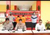 read news – Duet Pencurian Motor di Batam Kota Dibekuk Polisi Kapolsek Batam Kota AKP I Made Putra S, SIK saat menceritakan kronologis pencurian dan penangkapan pelaku, Jumat 28/10/2022) (Foto: muhammad amin - batamtv.com)