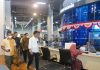 read news – Asyiknya Berkunjung ke Mall Pelayanan Publik Walikota Batam, HM Rudi (kemeja putih) saat meninjau Mall Pelayanan Publik (MPP) di SPC Batamcentre, Kamis (13/10/2022). Rudi ingin memastikan MPP masih prima dalam pelayanan. (F: muhammad amin - batamtv.com)