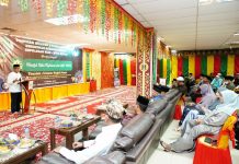 read news – Kerukunan Bubuhan Banjar Kepri dan Batam Gelar Maulid Nabi Muhammad SAW Setdako Batam, Jefridin saat menyampaikan sambutan di acara Maulid Nabi Besar Muhammad SAW, Sabtu (15/10/2022) yang digelar warga perkumpulan Bubuhan Banjar Kepri dan Kota Batam. (Foto : muhammad amin - batamtv.com)