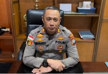 read news – Pengeroyokan Karyawan Kafe di Tanjungpinang Masih Diselidiki Polisi Kapolsek Bintan Timur AKP Suardi, menyebut kasus pemukulan yang dialami oleh warga sedang ditangani. (Foto : dwisusilo - batamtv.com