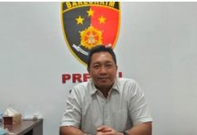 read news – Aksi Penipu di Tanjungpinang Catut Nama Polisi Ps Kasat Reskrim Polresta Tanjungpinang , AKP Ronny Burungudju mengibau warga agar berhati hati dengan orang yang mengaku ngaku sebagai dirinya dan meminta sejumlah uang. (Foto : dwi susilo - batamtv.com) .