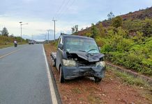 read news – Tabrakan Pickup dan Motor, Satu Tewas Kondisi mobil pick up yang bertabrakan dengan motor mio di Jembatan 5 dekat Pantai Mirota, Minggu (13/11/2022) (Foto : muhammad amin - batamtv.com)