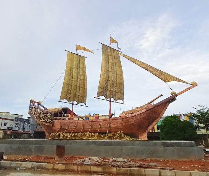 Inilah Kapal Lancang Kuning yang akan memperindah pariwisata kota Tanjungpinang. (Foto : dwi susilo - batamtv.com)