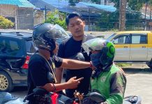 read news – Polisi Bekuk Tersangka Curanmor di Lubukbaja Dua angDua anggota Unit Reskrim Polsek Lubukbaja saat mengamankan salah satu tersangka pencurian motor berinisial inisial JF (39). NS (Jaket hijau) diduga beraksi bersama dengan rekannya berinisial NS (39). Mereka beraksi pada Kamis 17/11/2022) di parkiran foodcourt Lubukbaja. (Foto : abyaqsa ra - batamtv.com)gota Unit Reskrim Polsek Lubukbaja saat mengamankan salah satu tersangka pencurian motor berinisial inisial N S (38). NS (Jaket hijau) diduga beraksi bersama dengan rekannya berinisial JF (39). Mereka beraksi pada Kamis 17/11/2022) di parkiran foodcourt Lubukbaja. (Foto : abyaqsa ra - batamtv.com)