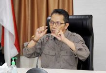 read news – Ancaman Resesi Ekonomi 2023, Amsakar: Optimistis Batam Terhindar Wakil Walikota Batam Amsakar Achmad mengatakan, ada beberapa faktor yang memnuat Batam terhindar dari resesei ekonomi di 2023 . (Foto : abyaqsa ra - batamtv.com)