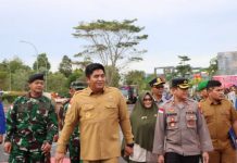read news – Rawan Bencana, Pemkab Bintan Gelar Apel Kesiapsiagaan Penanggulangan Bencana Bupati Bintan, Roby Kurniawan, saat usai apel kesiapsiagaan Penanggulangan Bencana yang dilaksanakan pada hari Selasa (15/11/2022). (Foto : dwi susilo - batamtv.com)