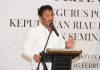 read news – Ini Penanganan Stunting di Kota Batam Wali Kota Batam, Muhammad Rudi, saat menghadiri pelantikan Pengurus POGI Cabang Kepri Periode 2022-2025 dan Seminar Ilmiah di Hotel Aston Batam, Minggu (5/2/2023). Dia berharap mengajak Pengurus Perkumpulan Obsetri Dan Ginekologi Indonesia (POGI) Kepri menangani kasus stunting di Batam. ( Foto : muhammad amin - batamtv.com)