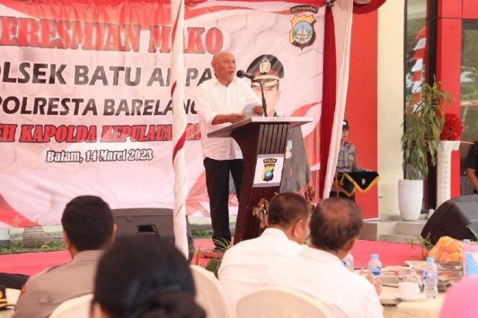 Anggota Bidang Administrasi dan Keuangan BP Batam, Wahjoe Triwidijo Koentjoro saat peresmian penggunaan gedung baru untuk Polsek Batuampar . (Foto : abyaqsa ramadan - batamtv.com)
