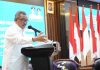 read news – Pesan Khusus Setdako Batam pada Kepala Sekolah Pengguna Dana Bos Setdako Batam Jefridin saat Pembekalan Hukum Pengelolaan Dana BOSP Bagi Kepala SD dan SMP Swasta Se-Kota Batam di Kantor Wali Kota Batam, Rabu (9/3/2023). ( Foto : abyaqsa ramadhan-batamtv.com)