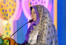 read news – Pelaksanaan STQH Tanjungpinang, Walikota Rahma: Ajang UMKM Berpromosi Walikota Tanjungpinang Rahma, saat menyampaikan arahan kepada hadiri pada pembukaan STQH , Senin (13/3/2023) . (Foto : dwi susilo - batamtv.com)