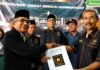read news – Ketua DPW Partai Ummat Kepri Serahkan Berkas Formulir ke BPPW