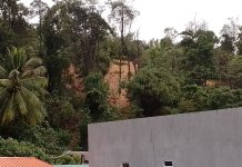 read news – Bukit Duriangkang Pancur Baru Longsor, Ancam Keselamatan Warga