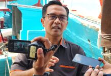 read news – Wahyu Wahyudin Tegas Tolak Pengesahan Perppu Ciptaker Anggota Fraksi PKS DPRD KEpri Wahyu Wahyudin menyatakan meniolak pengesahan Perppu Cipta Kerja menjadi Undang-Undang. (Foto : muhammad amin - batamtv.com)