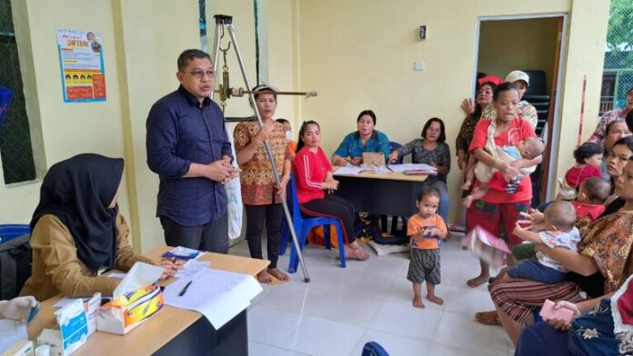 Wakil Ketua II DPRD Kepri Raden Hari Tjahyono (RHT) meminta Kemenkeu untuk meninjau kembali Peraturan Menteri Keuangan (PMK) tentang pengenaan pajak bagi produk lokal keluar Batam. (Foto : muhammad amin - batamtv.com)