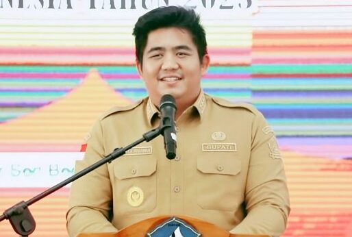 (Foto : dwi susilo - batamtv.com) Bupati Bintan , Robby Kurniawan mengatakan kalau armad angkutan mudik lebaran ditambah . (Foto : dwi susilo - batamtv.com)