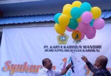read news – BUMD Kepelabuhan Karimun PT Karimun Karya Mandiri Resmi Berganti Bupati Karimun, Aunur Rafiq, mengatakan Badan Usaha Milik Daerah (BUMD) Kepelabuhan Karimun PT Karimun Karya Mandiri (KKM) resmi berganti nama menjadi PT Pelabuhan Karimun Perseroda.. (Foto : dwi susilo - batamtv.com)